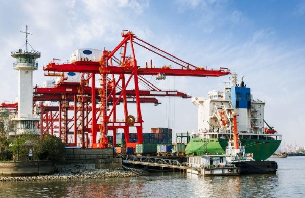 寧波貨代公司如何在激烈的市場(chǎng)競(jìng)爭(zhēng)中脫穎而出，實(shí)現(xiàn)創(chuàng)新與突破