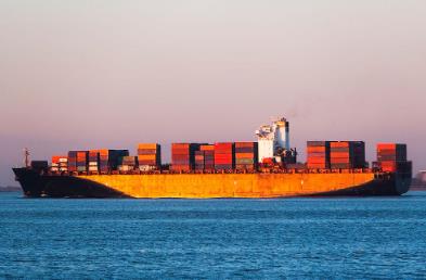 深圳進出口貿易基地使深圳的海運業快速壯大起來