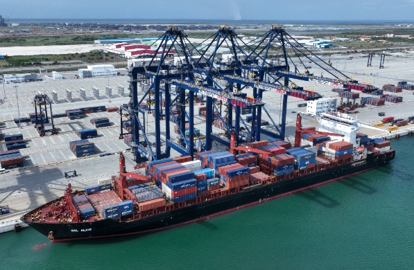 在深圳這座充滿活力的創新之城，貨代行業如同一股不可忽視的力量