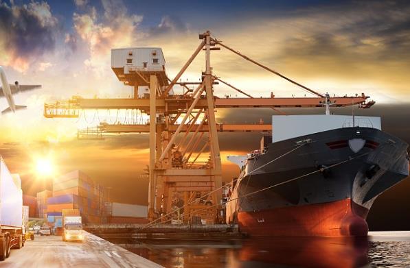 天津國際貨運的發展給城市帶來了巨大的經濟效益