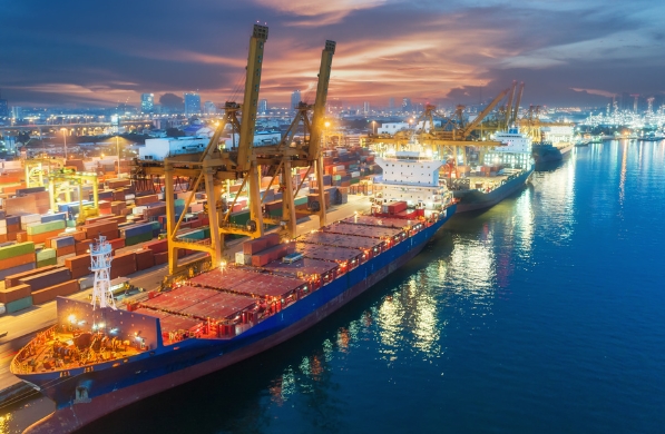 天津貨代如同一座隱形的橋梁，連接著國內外市場的商品流通