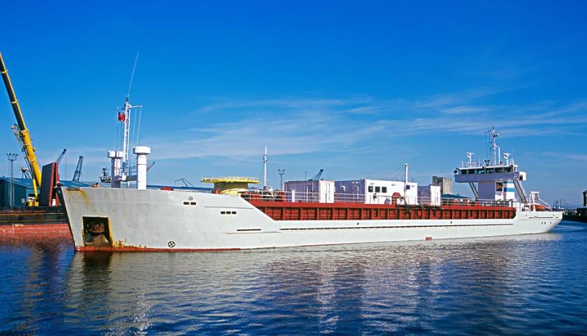 青島散貨船運輸公司