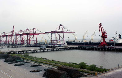 受信任的進(jìn)口報(bào)關(guān)代理介紹合同中的注意事項(xiàng)