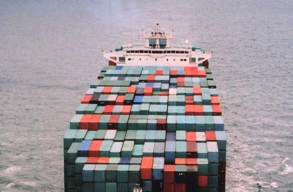 非洲的商貿(mào)活動日益頻繁，而貨運(yùn)代理是商貿(mào)活動的重要一環(huán)