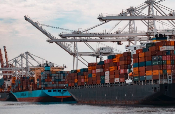 海運貨代作為連接世界貿易的重要橋梁，正面臨著前所未有的發展機遇