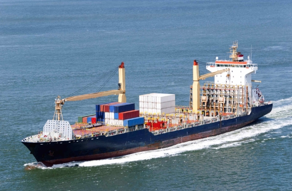 在全球化的經(jīng)濟(jì)版圖中，國際貨運(yùn)是連接各國市場(chǎng)的重要紐帶