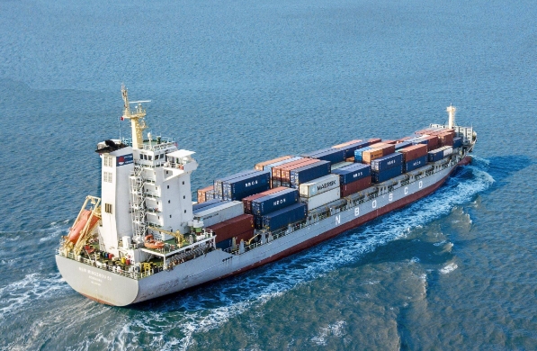 從海運到空運：探索國際物流公司的多元化運輸策略！